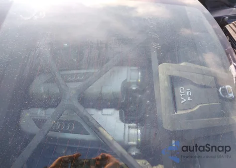 2018 Audi R8 5.2 V10 z USA, uszkodzony, nr VIN WUABAAFX7J7902446